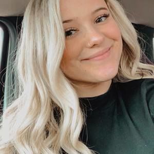 Meet your Posher, Bella